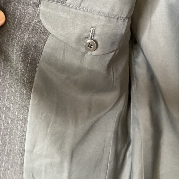 C&R Clothiers Gray Pin Stripe Virgin Wool Lined Suit Jacket Blazer Japan-42R - Picture 9 of 16